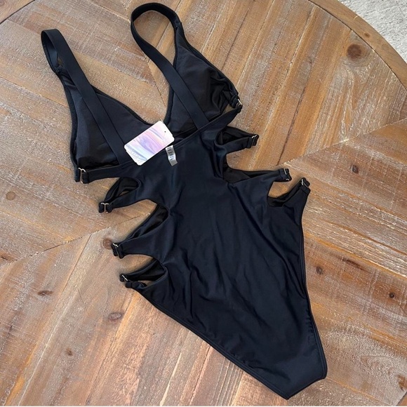 Black Strappy One-Piece Swimsuit - Picture 2 of 3